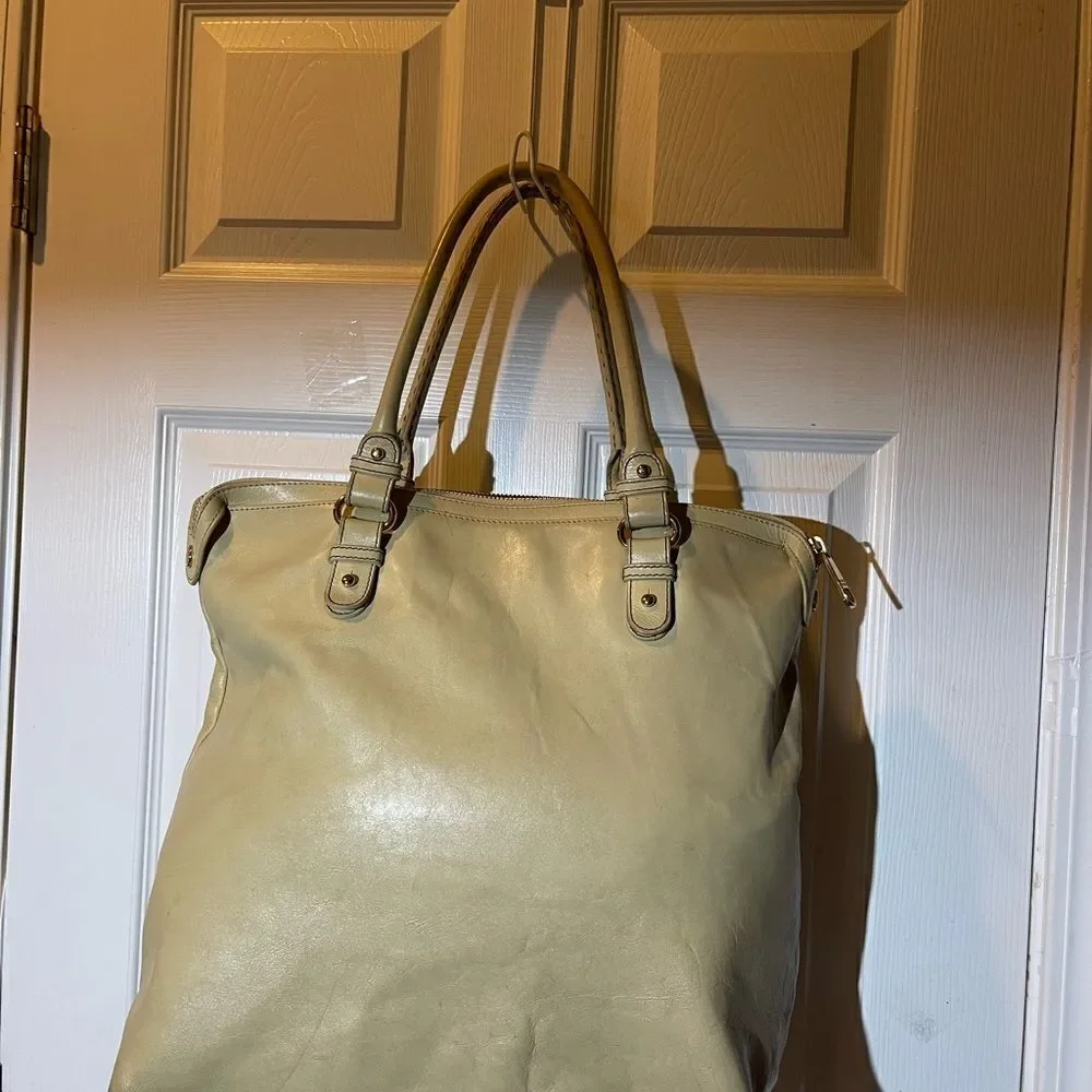 Badgley Mischka leather Beige extra large Satchel gold tone& brown stitch accent